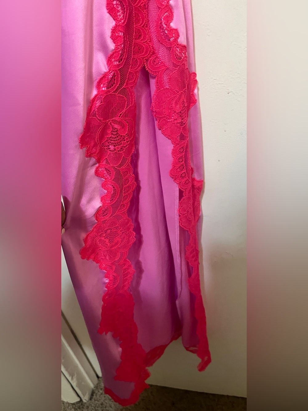 SKIMS Stretch Satin Lace Long Neon Orchid Pink Dress - Picture 6 of 9